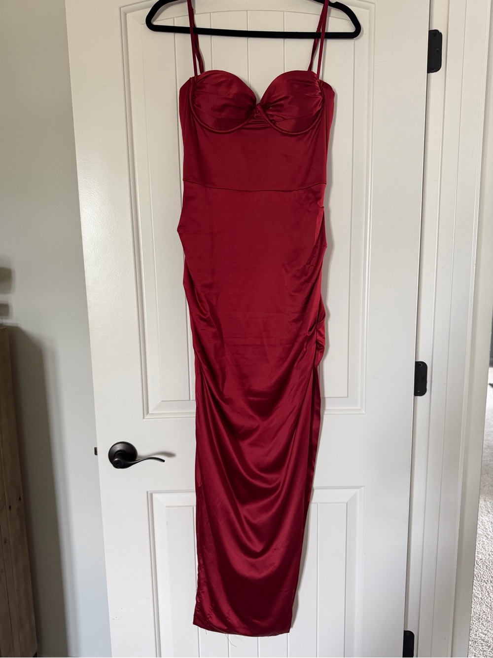 Red Satin Spaghetti Strap Bodycon Dress